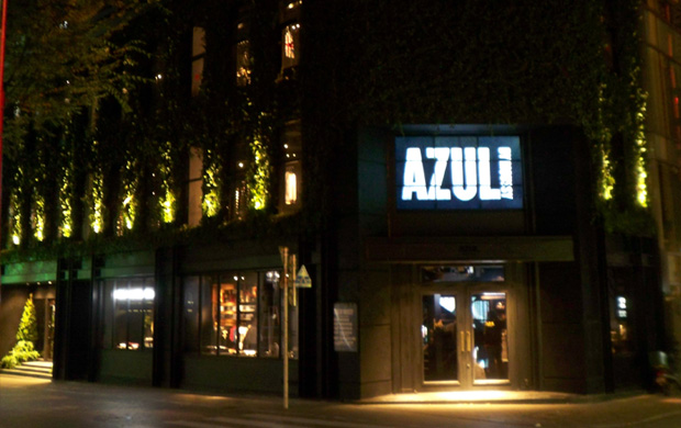 AZUL by moussy, SHINJYUKU