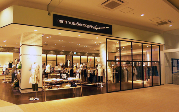 earth music & ecology superpremium store , Lalaport IWATA