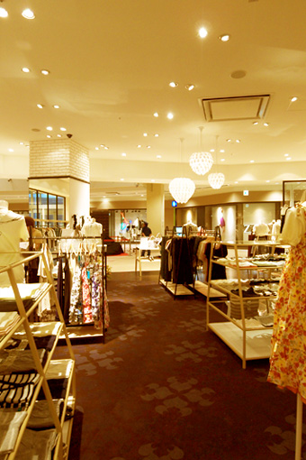 earth music & ecology superpremium store , Lalaport IWATA